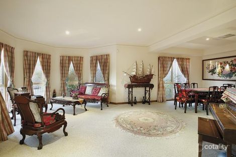 Property photo of 51 Kawarren Street Balwyn North VIC 3104