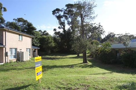 4 Woodglen Cres, Mollymook Beach, NSW 2539