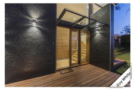 Property photo of 91 Stonehaven Crescent Deakin ACT 2600