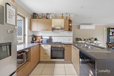 Property photo of 70 Waterlily Circuit Carseldine QLD 4034