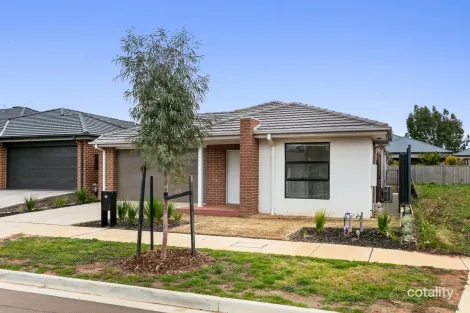 20 Cobungra Rd, Weir Views, VIC 3338