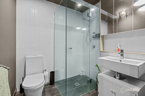 Property photo of 2/290 Hawthorn Road Caulfield North VIC 3161