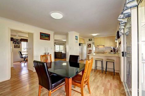 Property photo of 34 Polo Place Branyan QLD 4670
