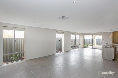 Property photo of 4 Amethyst Street Treeby WA 6164