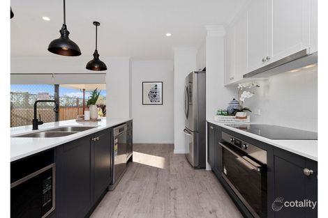 Property photo of 5 Humpback Circuit Booral QLD 4655