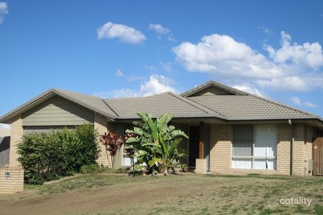 8 Alpine Ct, Cranley, QLD 4350