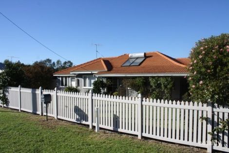 15 Fraser St, Guilderton, WA 6041