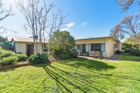 Property photo of 44 Rosslyn Avenue Seaford VIC 3198