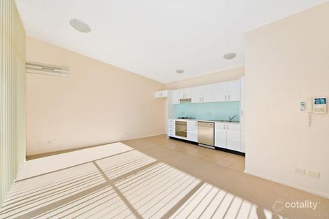 Property photo of 21/1-3 Jacaranda Road Caringbah NSW 2229