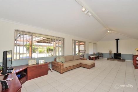 Property photo of 28 Sheridan Way Port Kennedy WA 6172