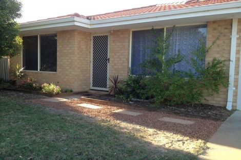Property photo of 12 Round Hill Drive Port Kennedy WA 6172