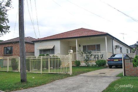 15 Old Kent Rd, Greenacre, NSW 2190