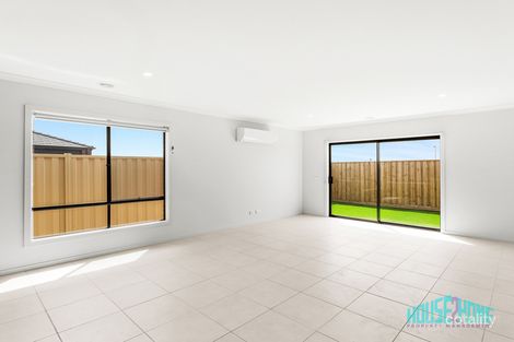 Property photo of 24 Layla Crescent Tarneit VIC 3029