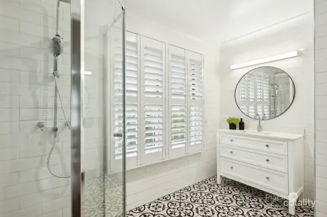 Property photo of 77 Victoria Avenue Chelmer QLD 4068