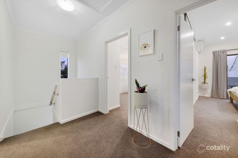 Property photo of 16 Greenview Place Blakeview SA 5114