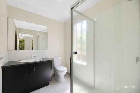 Property photo of 26 Hatfield Drive Drouin VIC 3818