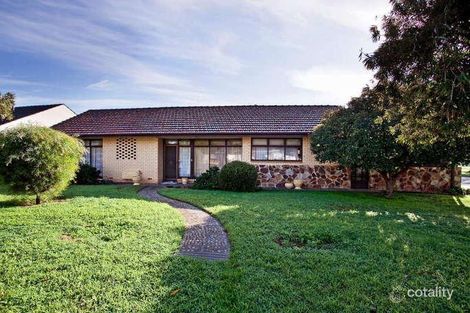 2 Avalon Ave, Novar Gardens, SA 5040