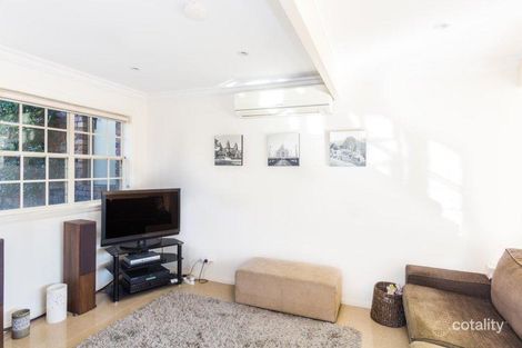 Property photo of 4 Wattle Avenue Fairlight NSW 2094