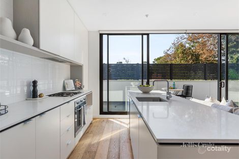 Property photo of 106/307 Barkers Road Kew VIC 3101