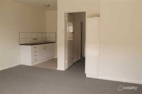 Property photo of 2/27 Seymour Road Elsternwick VIC 3185