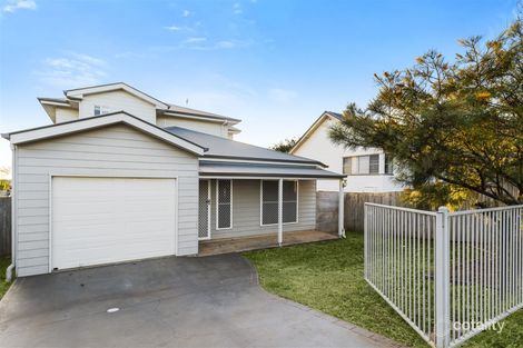 2/57a North St, Harlaxton, QLD 4350
