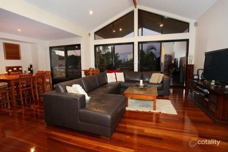 Property photo of 4 Ocean Crest Place Alexandra Headland QLD 4572