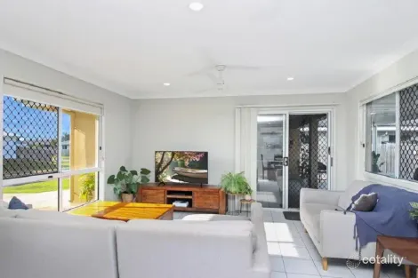 Property photo of 33 Limerick Way Mount Low QLD 4818