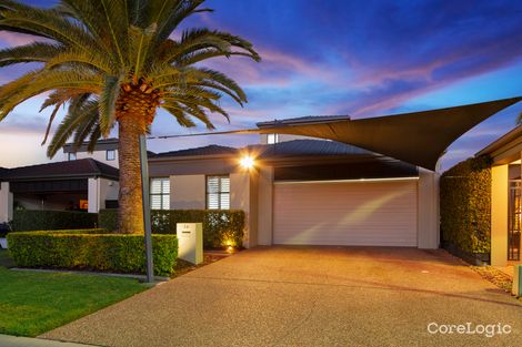 Property photo of 26 Eastpark Waters Helensvale QLD 4212