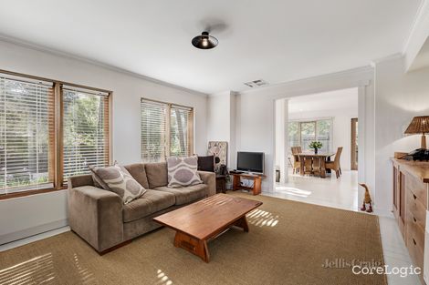 Property photo of 4 Frimley Road Surrey Hills VIC 3127