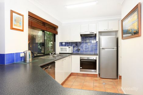 1/95 Pohlman St, Southport, QLD 4215