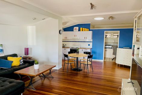 1/151 Prince Edward Pde, Scarborough, QLD 4020