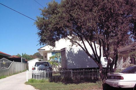 52 Montrose Ave, Fairfield East, NSW 2165