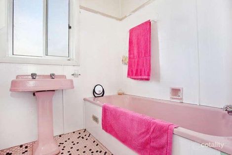 Property photo of 32 Thomas Street Dudley NSW 2290