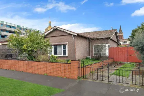Property photo of 5 Pitches Street Moonee Ponds VIC 3039