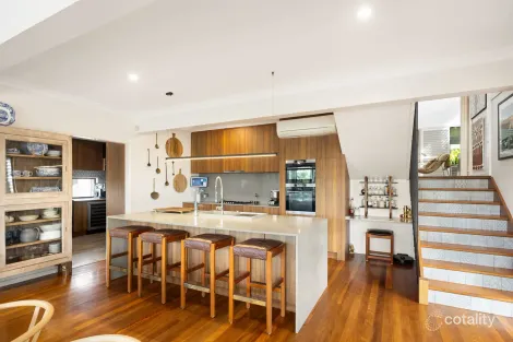 Property photo of 351 Boscombe Road Brookfield QLD 4069