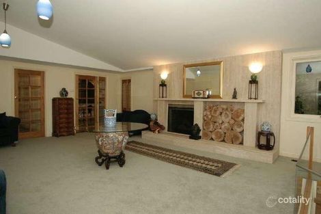 Property photo of 90 Old Coach Road Mount Dandenong VIC 3767