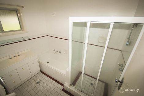 Property photo of 23 Nixon Crescent Tolland NSW 2650