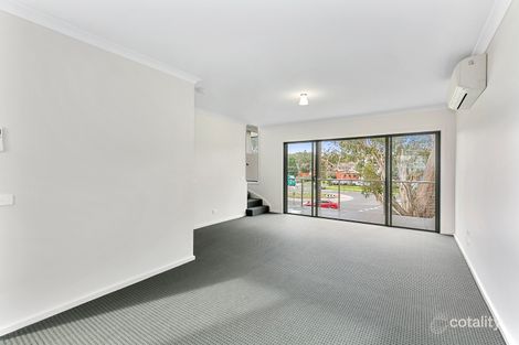 Property photo of 19 Lithgow Way Mooroolbark VIC 3138