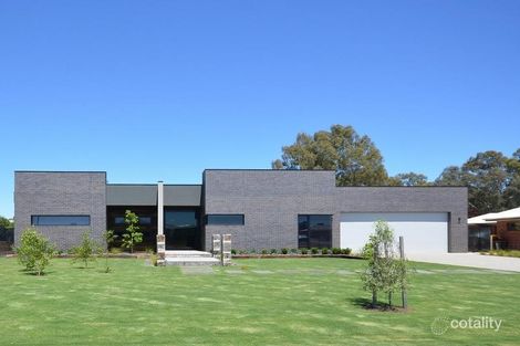 14 Bottlebrush Dr, Moama, NSW 2731