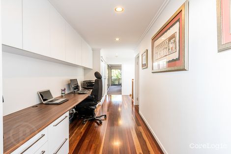 Property photo of 33 Dover Street Hawthorne QLD 4171