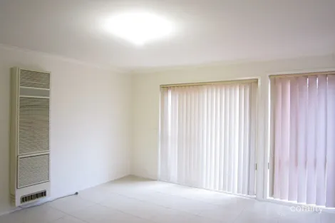 Property photo of 4 Grounds Crescent Greenway ACT 2900