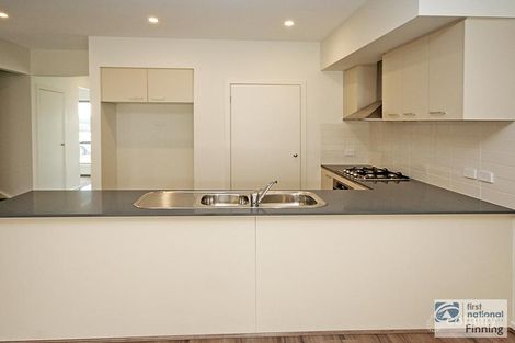 Property photo of 17 Fergus Lane Cranbourne West VIC 3977