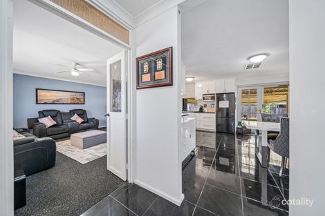 Property photo of 121 Berehaven Avenue Thornlie WA 6108