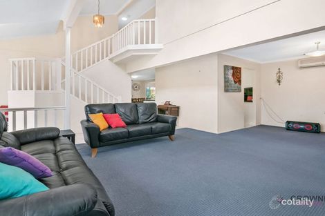 Property photo of 7 Helmsley Court Yamanto QLD 4305