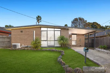 Property photo of 65 Silvertop Crescent Frankston North VIC 3200