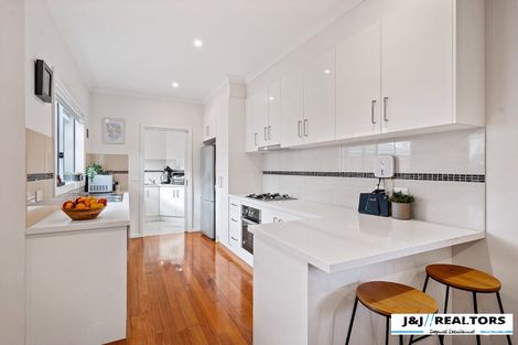 Property photo of 1/9 Fourth Avenue Chelsea Heights VIC 3196