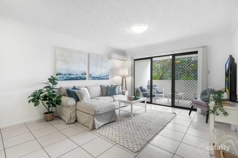 Property photo of 2/960 Wynnum Road Cannon Hill QLD 4170