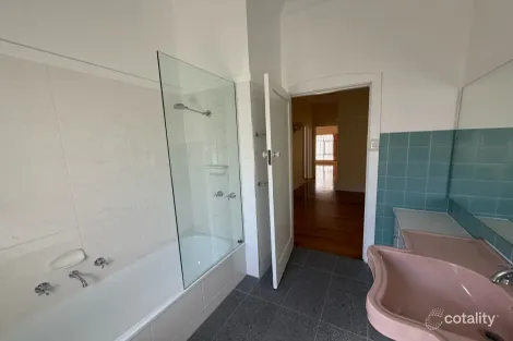 Property photo of 45 Maude Street Shepparton VIC 3630