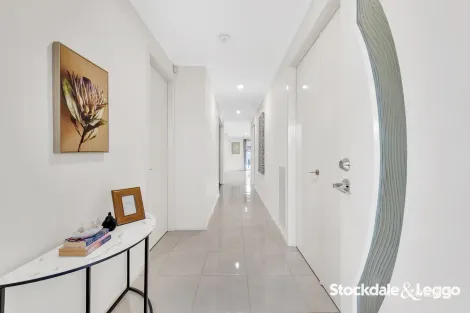 Property photo of 4 Darter Way Williams Landing VIC 3027