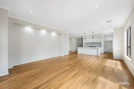 Property photo of 4 Terry Street Doreen VIC 3754